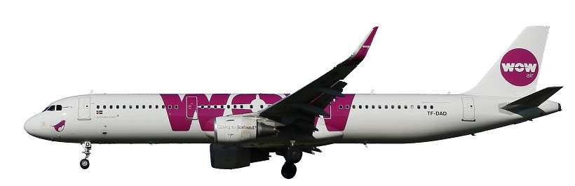 Wow Airlines landing